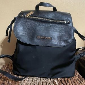 Medium size michael kors backpack